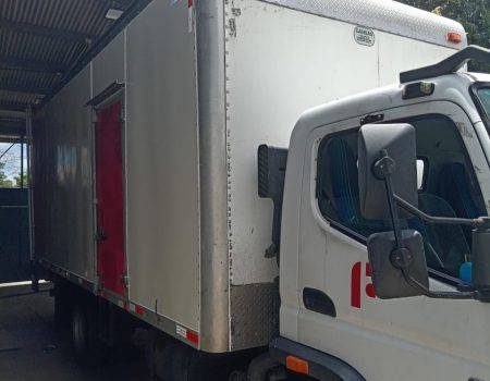 REPARACIÓN DE CARGA SECA 20 PIES